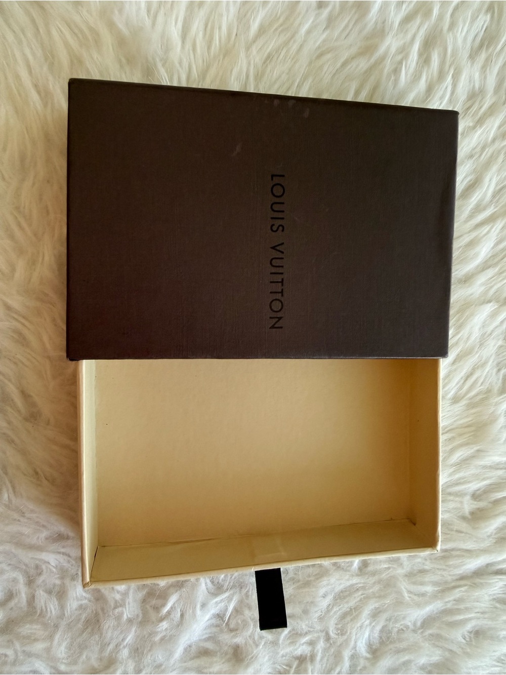 Louis Vuitton Box - Picture 5 of 9